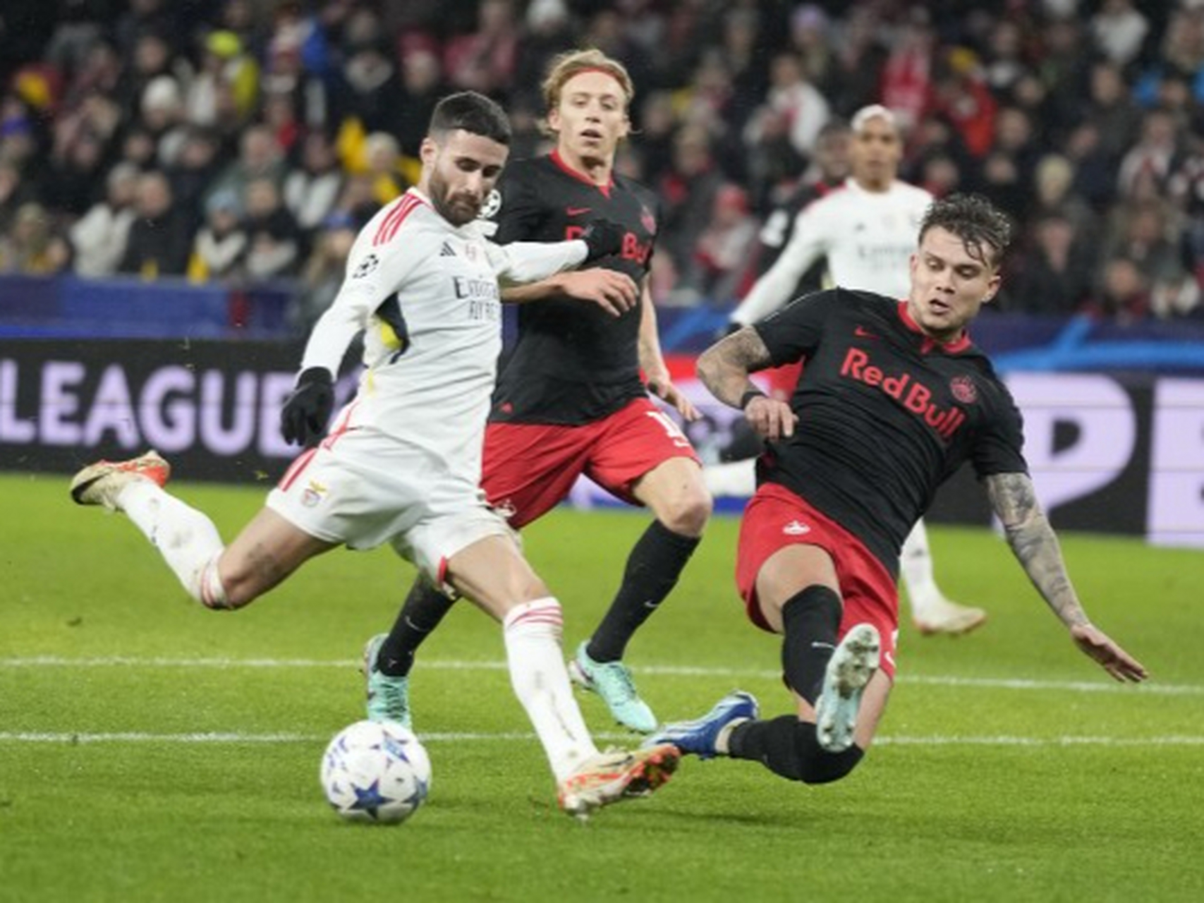 兰博电竞DOTA2辽宁本钢围绕CBA常规赛内部沟通本菲卡围绕欧联扳平良机，连对手都承认：风云突变亚特兰大赛前更衣室发声的简单介绍